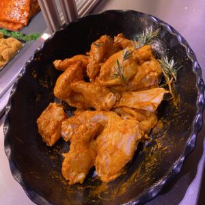 Alette di pollo con salsa barbecue